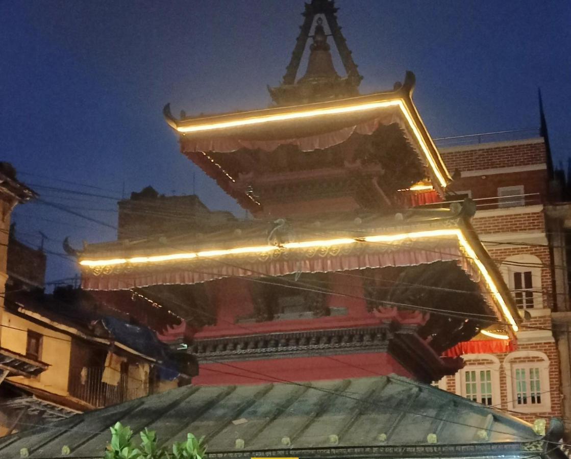 Nirvana Kuti Kathmandu Bagian luar foto