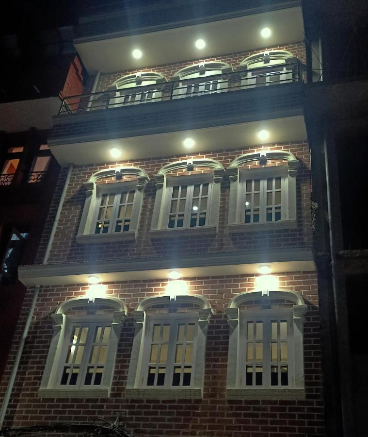 Nirvana Kuti Kathmandu Bagian luar foto